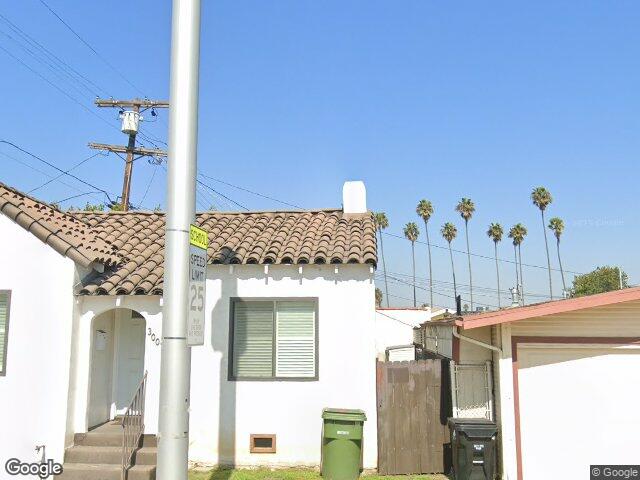 Street view of 3007 Hyde Park Blvd, Los Angeles, CA 90043