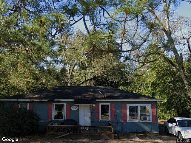 Street view of 305 Wheat Ave, Bainbridge, GA 39817
