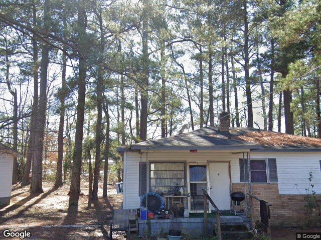 Street view of 121 N Aiken Dr, Florence, SC 29501